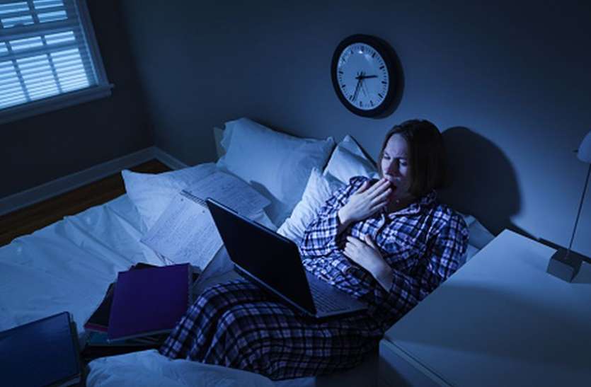 biological clock इन चार आदतों से बिगड़ती है बायोलॉजिकल क्लॉक