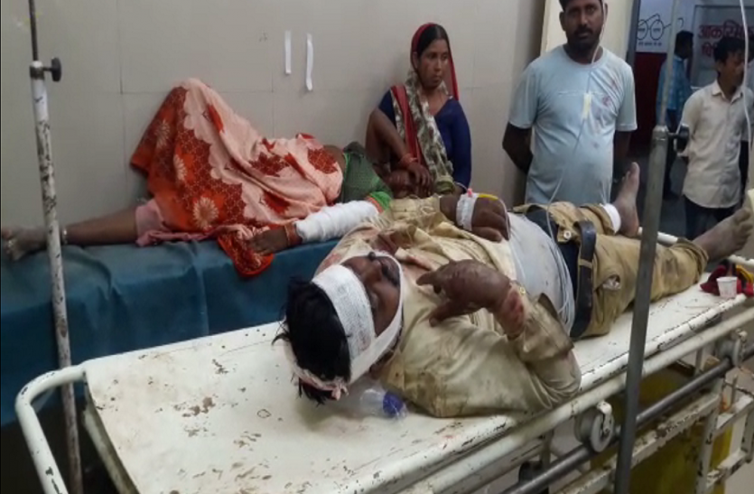 bloody conflict भूमि विवाद में वृद्ध की पीट-पीट कर हत्या, 6 घायल, एसपी ने कोतवाल को किया लाइन हाजिर
