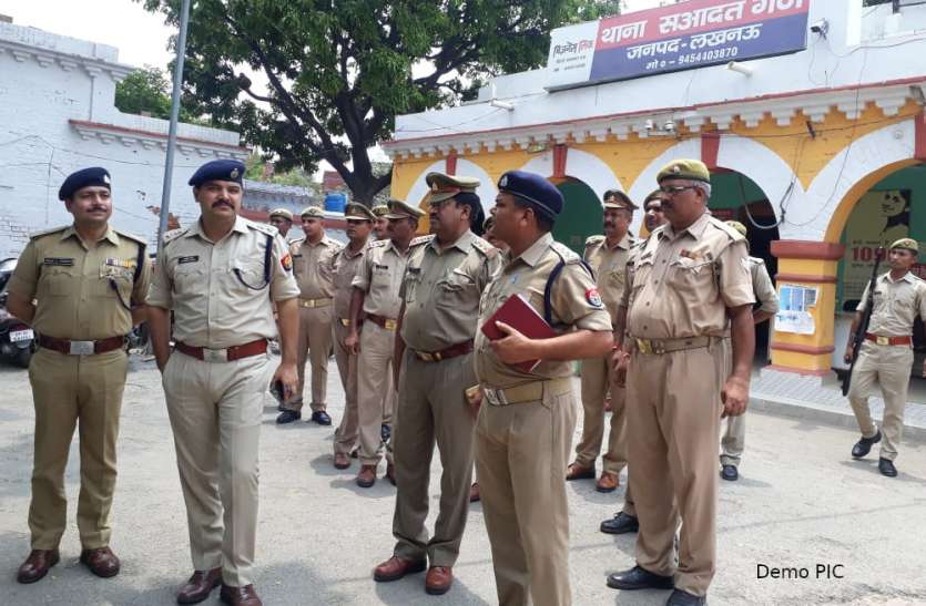 lucknow police अब ऑटो, टैंपो व ई-रिक्शा में म्यूजिक बजा तो कटेगा चालान, महिलाएं बोलीं- थैंक्यू Lucknow Police