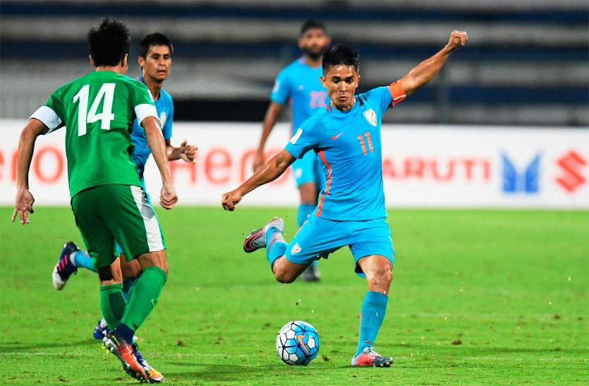 Football Law changed this year 2019 | इस खेल के बदले नियम, अब खिलाड़ी के  साथ कोच और मैनेजर को मिलेगा Red व Yellow कार्ड, जानिए क्यों... | Patrika  News