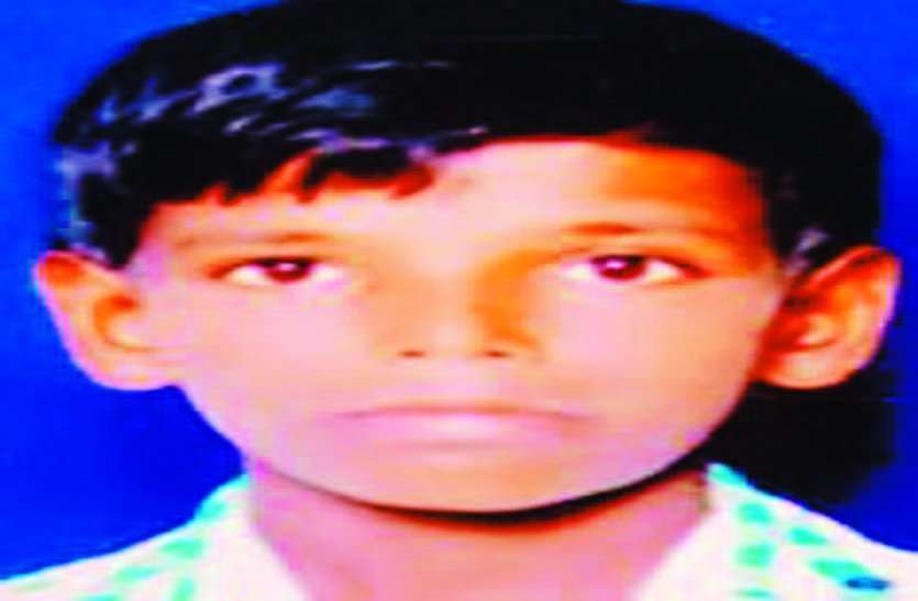 child dead चार बहनों के बीच इकलौता भाई था जीतू, घर में पसरा मातम
