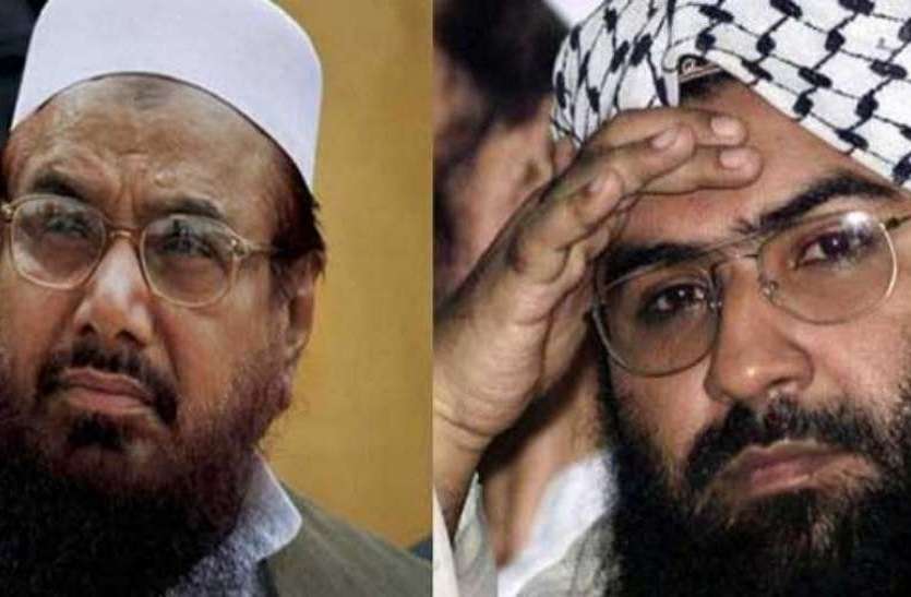 hafiz saeed-masood azhar भारत का खौफ या FATF से बचने की कवायद, पाकिस्तानी आतंकियों ने जमाया अफगानिस्तान में डेरा
