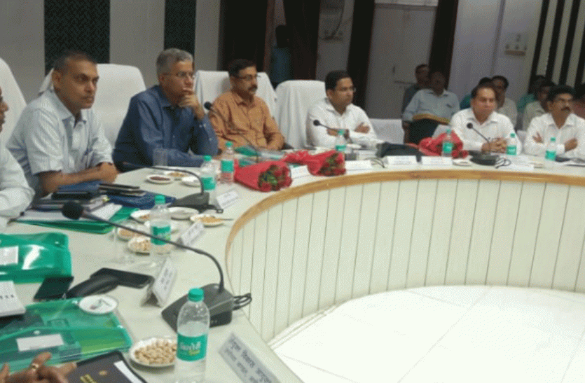 Chief Information Commissioner Javed Usmani Statment On Jan Soochna बहाना बनाकर जन सूचना देने से बच नही सकते अधिकारी अब मिलेगी बड़ी सज़ा