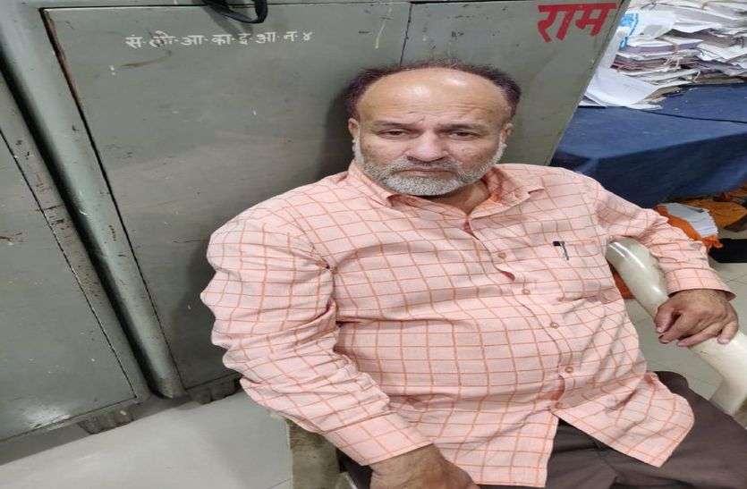crime करोड़ों की काली कमाई वाले इस अफसर को दूसरी पत्नी पर है ज्यादा विश्वास, उसी के नाम खरीदी संपत्तियां