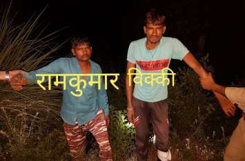 shamli kairana police encounter with arms smugglers Video: मजार के पास गंदा काम कर रहे थे बदमाश, पुलिस ने मारी गोली