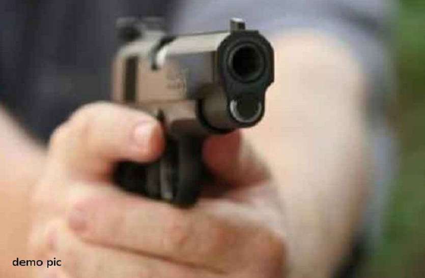 Gun सोशल मीडिया पर विज्ञापन कर हथियार बेचने आया था बदमाश