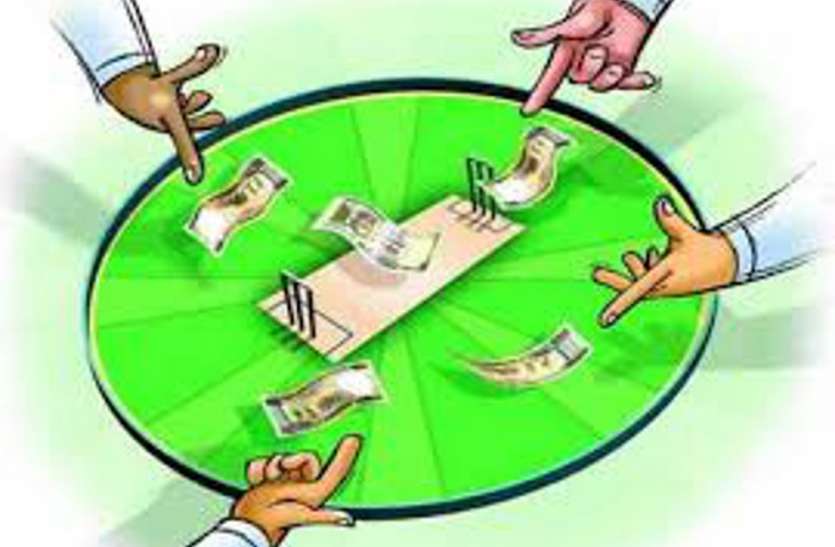 Icc CWC 2019: Betting in Icc World Cup 2019 वर्ल्ड कप सेमीफाइनल की एक-एक बाल पर लग रहा था सट्टा, धोनी-जडेजा की पार्टनरशिप पर फेंके जा रहे थे रुपए