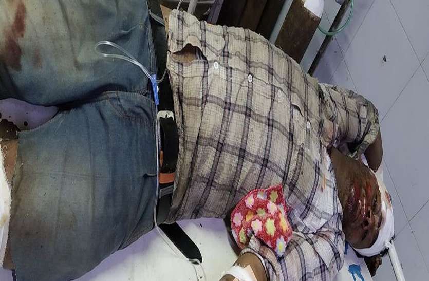 surat photo Surat News उभराट से लौट रहे दो परिवार की ऑटोरिक्शा पलटी, तीन घायल