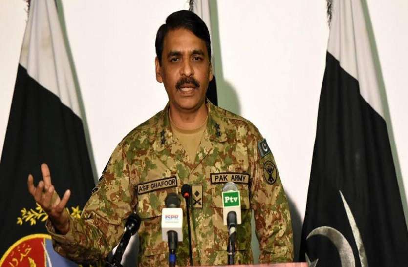 world cup 2019 india vsnzl pak army spokesperson asif ghafoor reaction भारत की हार पर पाकिस्तान आर्मी का मेजर जनरल हुआ खुश, किया ऐसा ट्वीट