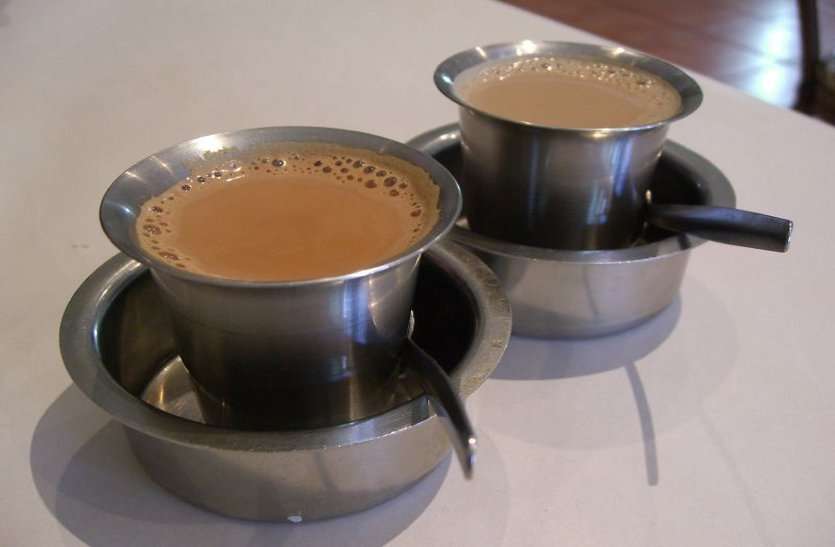 chai अगर आप भी पीते हैं खाली पेट चाय तो हो जाएं सावधान, हो सकती है गंभीर बीमारी