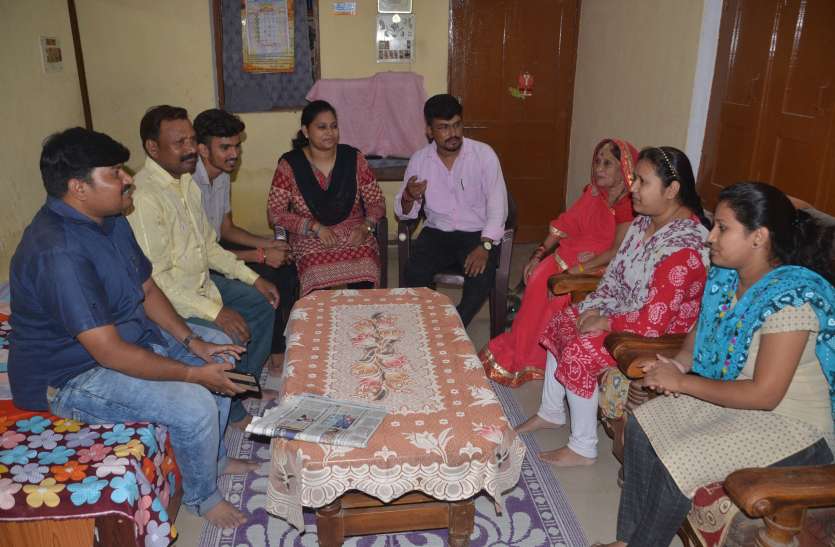 dewas बजट में राशि तो रख दी अब देखते है कितना लक्ष्य पूरा होता