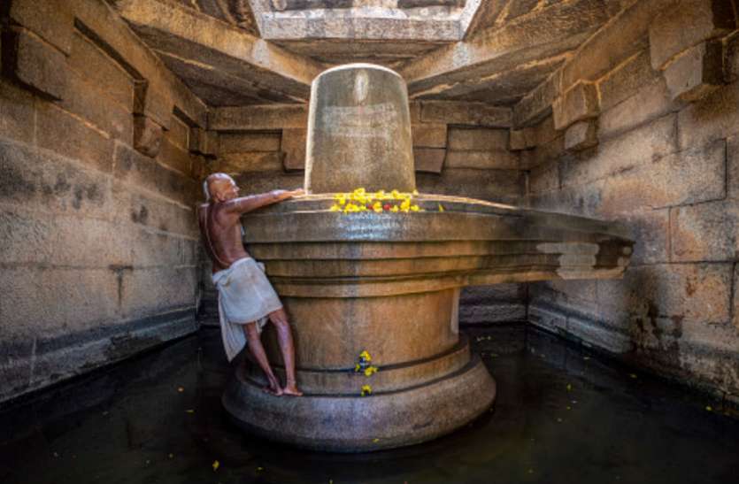 lord shiva सावन में 6 धाराओं से करें अभिषेक, सभी मनोकामना पूर्ण करेंगे भगवान शिव