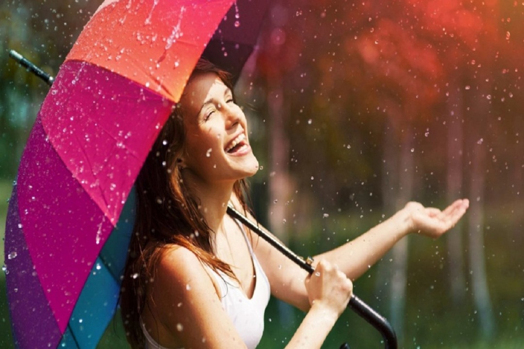 Skin care tips in monsoon मानसून में त्वचा का ऐसे रखें खास-ख्याल, अपनाएं ये टिप्स, दमकती रहेगी आपकी स्किन