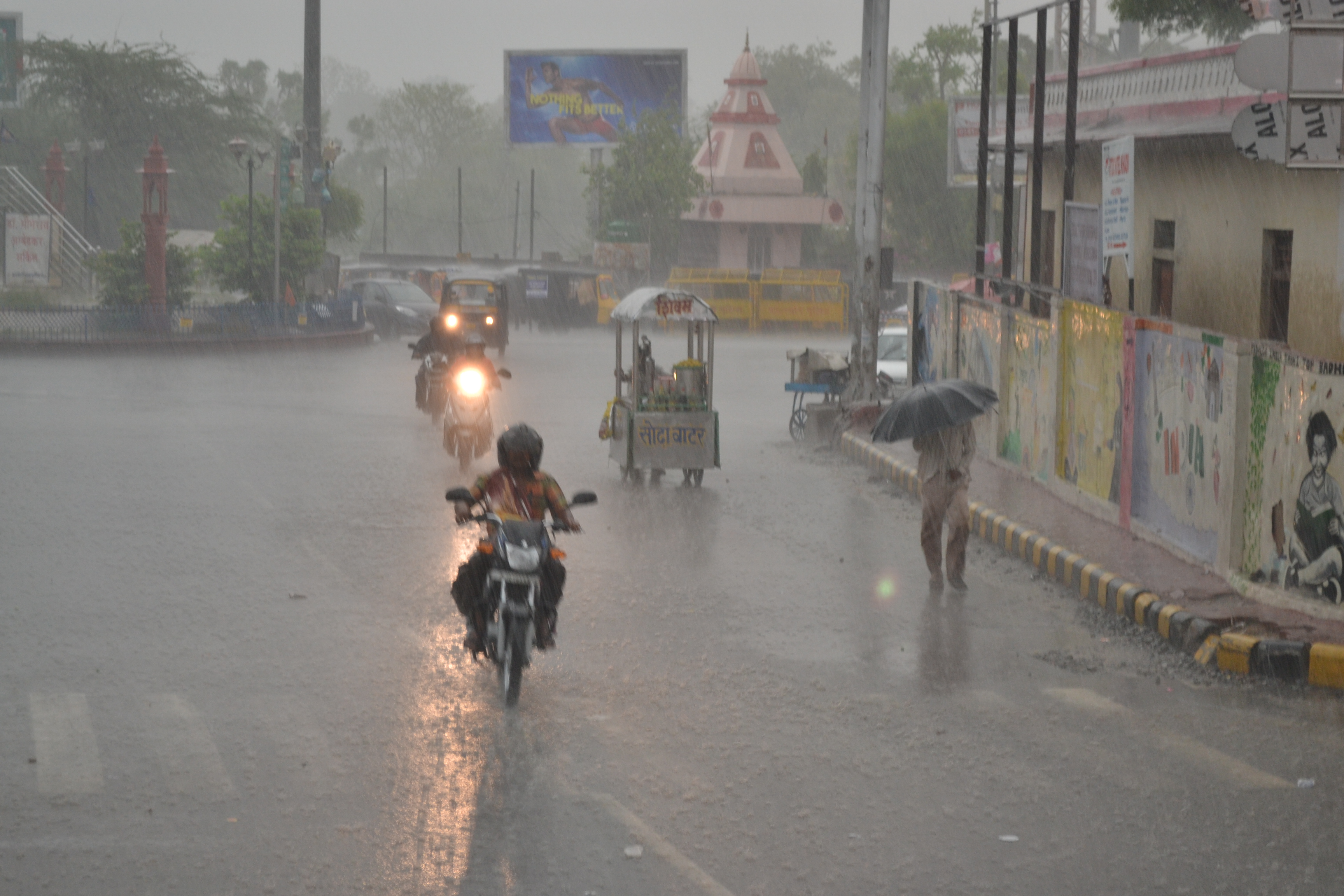 rain in ajmer district Low Rainfall: 79 दिन में चाहिए 450 मिलीमीटर बरसात