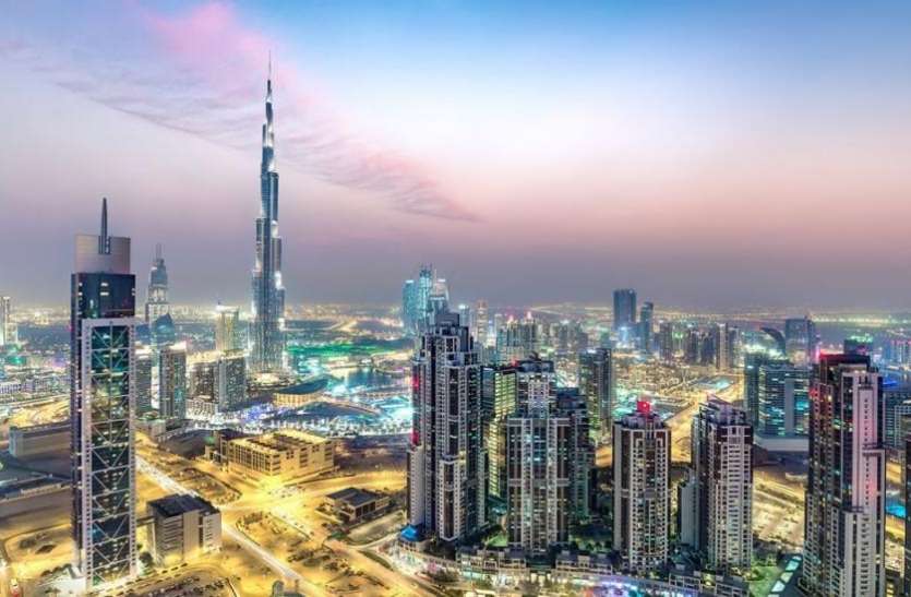dubai पर्यटकों को लुभाने की अनोखी मुहिम, दुबई में 30 दिन का फ्री शराब लाइसेंस