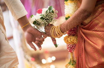 Illegal Marriage: Youth Was Doing Third Marriage In Hoshiarpur युवक गुपचुप में फेरे ले रहा था, पहली पत्नी पुलिस लेकर पहुंच गई