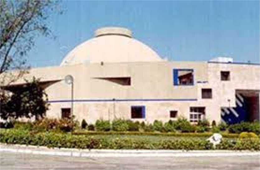 assembly news today प्रदेश में हत्या, अपहरण और अपराध का उद्योग चल रहा : शिवराज अपना कार्यकाल याद करो, बलात्कार का अड्डा बना दिया था : मंत्री