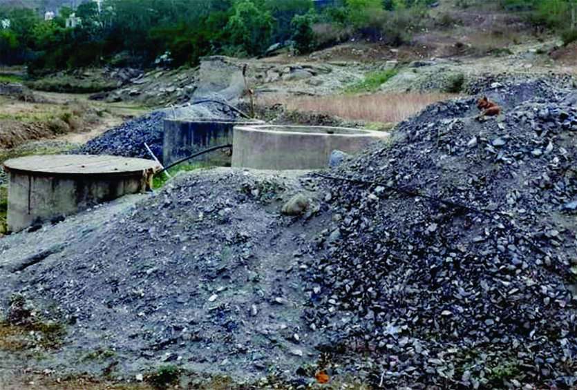 Inquiry report of wells in Lakhela pond