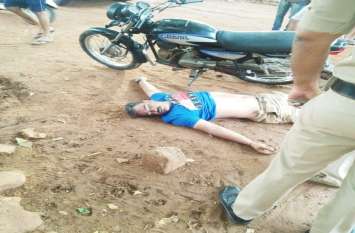 police constable dead body found in shivpuri आरक्षक की लाश मिलने से फैली सनसनी, मौत का कारण नहीं बता सकी पुलिस