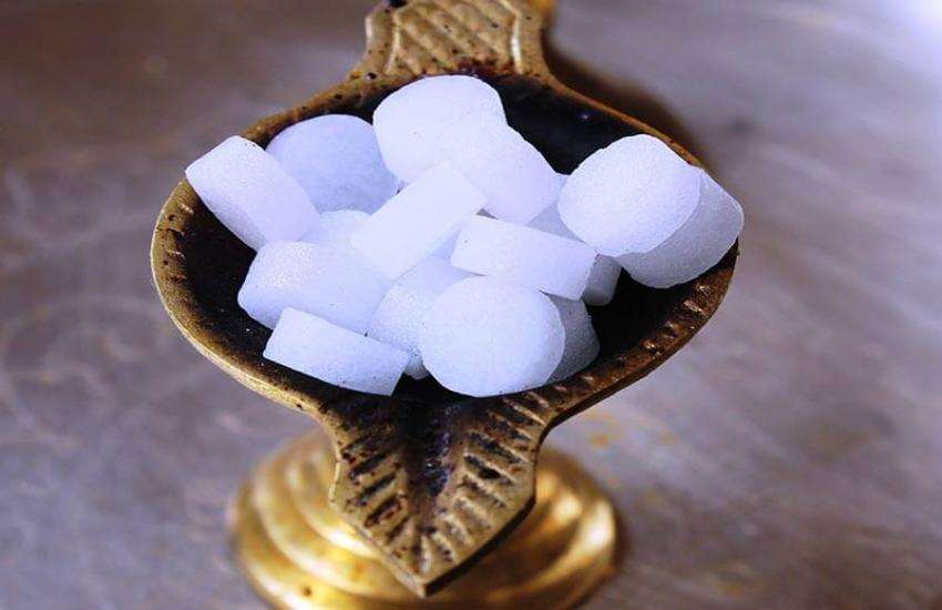 camphor