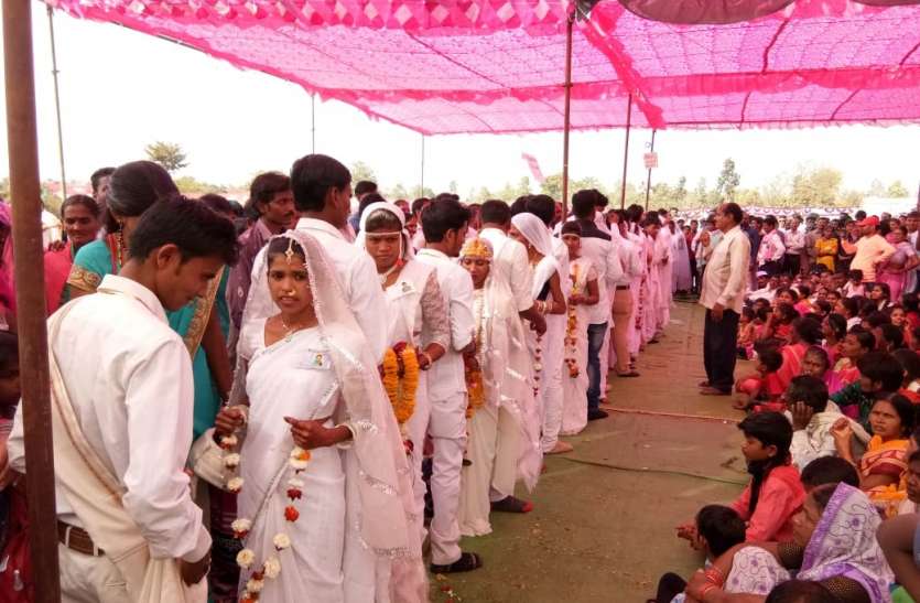 kanya vivah yojna 446 जोड़ों की 2 करोड़ रुपए की राशि जनपद में अटकी