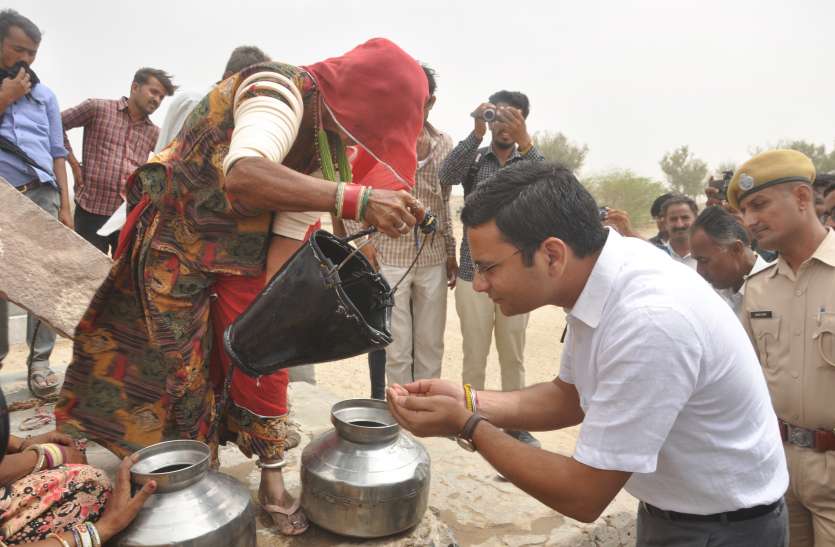 restoration of barries in thar desert barmer: बेरियों के जीर्णोद्धार से साकार हुआ जल संरक्षण का सपना