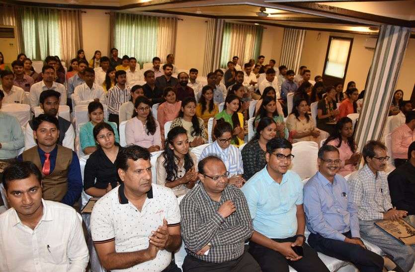 Traders who have understood GST in bhilwara जीएसटी को अच्छे से समझ चुके व्यापारी