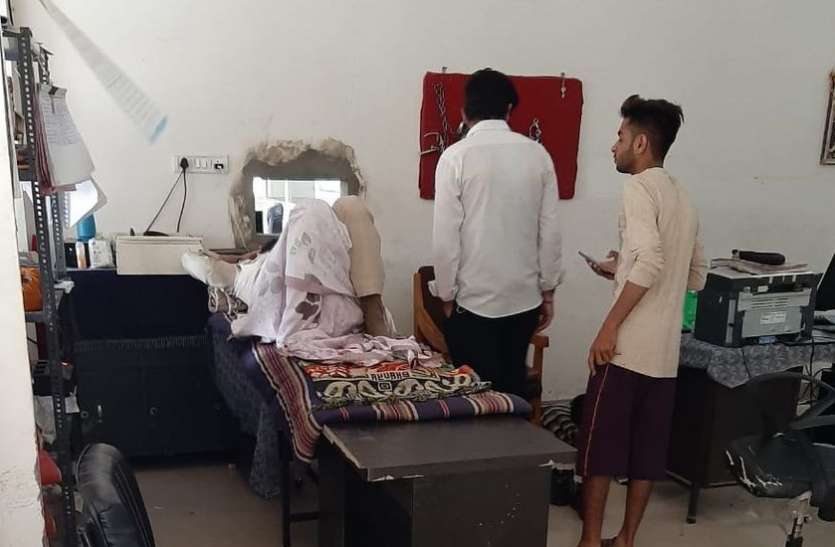 indore थाने में अलर्ट नहीं थे पुलिसकर्मी, रिपोर्ट में पाई गलती, अब होगी कार्रवाई
