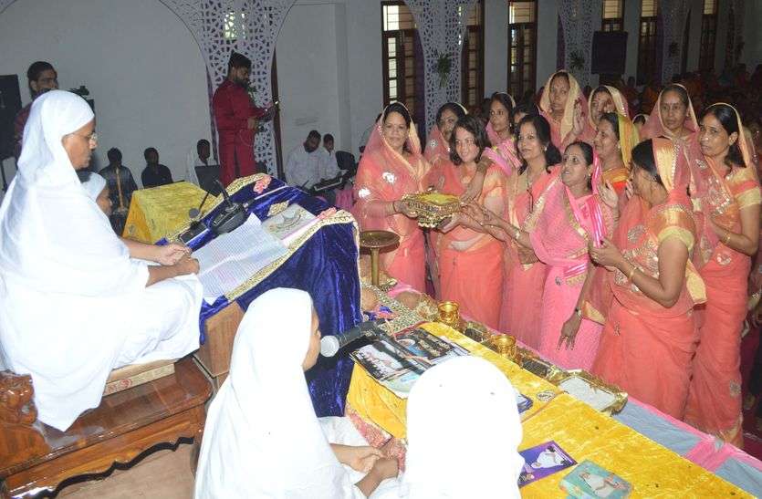 The festival of self-welfare is Chaturmas आत्म कल्याण का पर्व है चातुर्मास