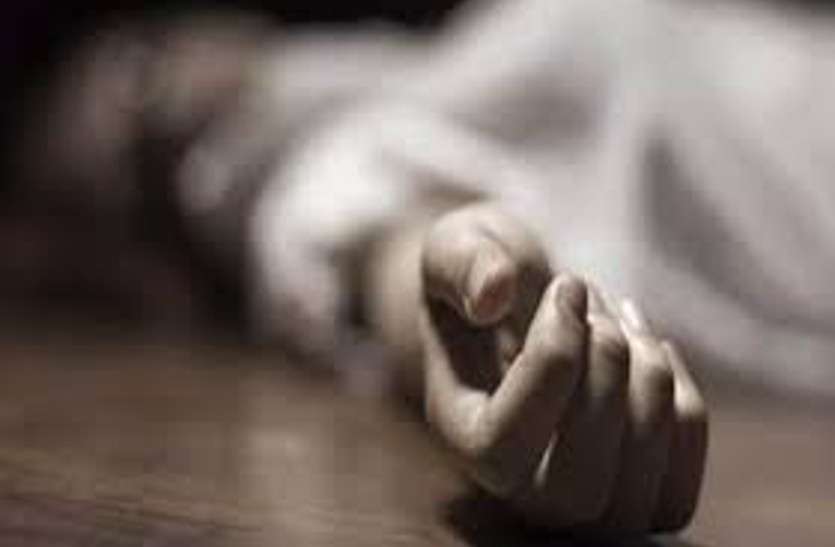 Girl student suicide 7वीं की छात्रा ने रात में किया ऐसा काम कि घरवालों के नहीं थम रहे आंसू, इतनी छोटी उम्र में...