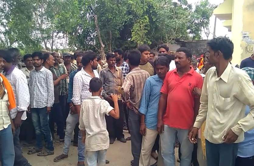 after 36 hours the funeral विवाहिता की संदिग्ध हालात में मौत का मामला, 36 घंटे बाद हुई अंत्येष्टि
