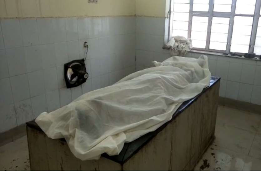 man dead by electric sock in jhalawar : High tension line accident दीपावली की खुशियों के बीच दर्दनाक हादसा: हाईटेंशन लाइन का तार टूट कर गिरा, करंट से युवक की हुई मौत
