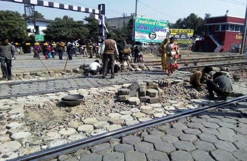 etawah दिल्ली हावड़ा रेलमार्ग की रामनगर रेलवे क्रासिंग पर बनेगा ओवर ब्रिज