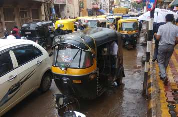 Traffic warden arrangement will be implemented soon in twin city जुड़वां शहर में शीघ्र लागू होगी ट्रैफिक वार्डन व्यवस्था