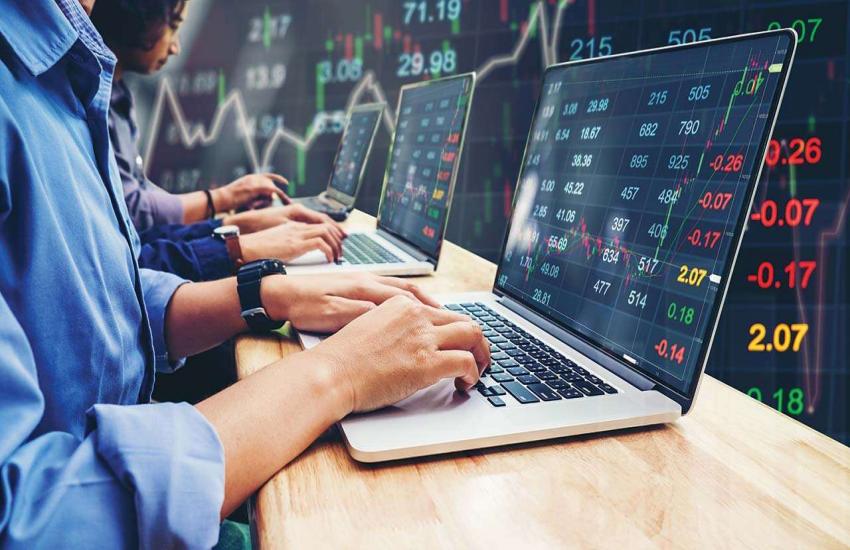 Stock market flat amidst boom in US market, boost in IT or tech sector