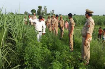 Badmash seen in sugarcane field behind girls hostel बालिका छात्रावास के पीछे गन्ने के खेत में दिखे बदमाश, मचा हड़कम्प