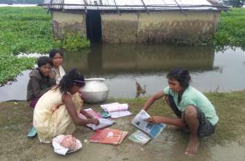 Assam Flood Live Update:Situations Better In One Part, 28 Peoples Died बाढ़ से उभरा ऊपरी असम, बाकी भाग में अभी भी हाहाकार, अब तक 28 की मौत