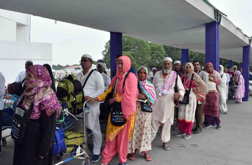 HajjYatra 2019 Hajj Yatra 2019 गुजरात से इस साल आठ हजार यात्री जाएंगे हज पढऩे
