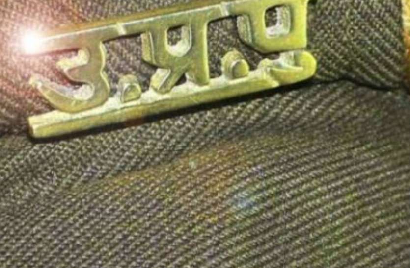 up police बच्चों में आपसी लड़ाई हुई तो पुलिस मासूमों को हिरासत में लेकर थाने ले आयी, दस घंटे तक भूख प्यास से तड़पते रहे, जानिए पूरा मामला!