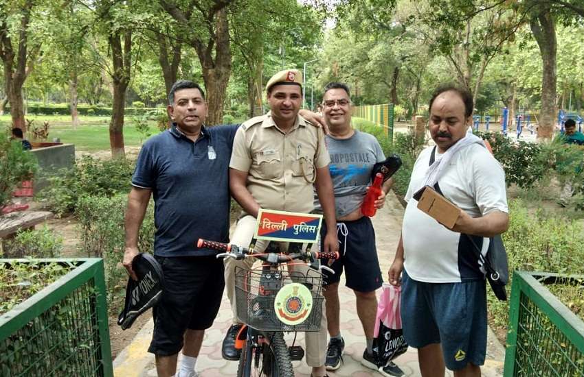 Delhi Police Cycling Petroling