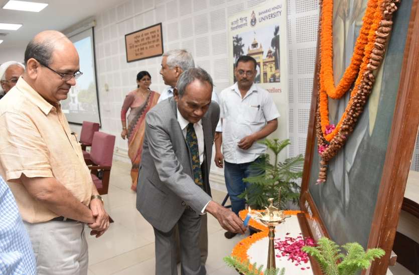 Collegium of Voice Chancellors 2019 start in BHU BHU के Collegium of Voice Chancellors 2019 में बोले प्रो एडीएन बाजपेयी, कुलपति अपने चरित्र और अनुशासन पर दें ध्यान