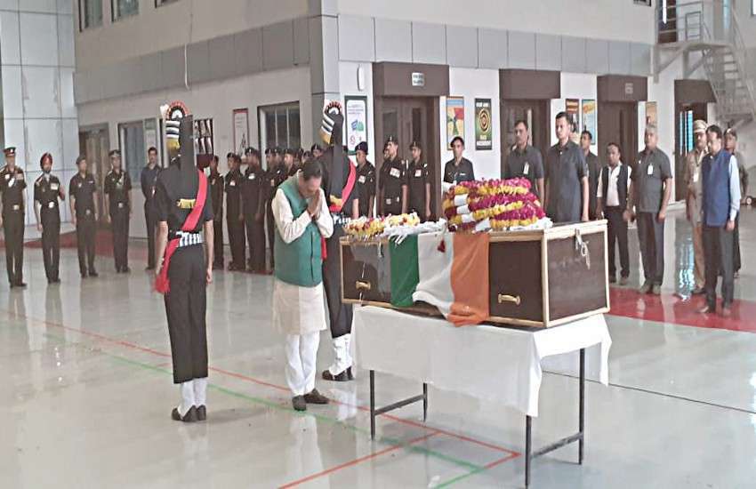 CM condelance to martyr Sipahi Pravin CM condelance to martyr Sipahi Pravin
