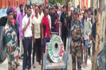 kannauj news in hindi सालों से काबिज दुकानों पर चला प्रशासन का हथौड़ा, इस बात पर गौर फरमा लेते दुकानदार तो बच जाते लाखों के नुक्सान से