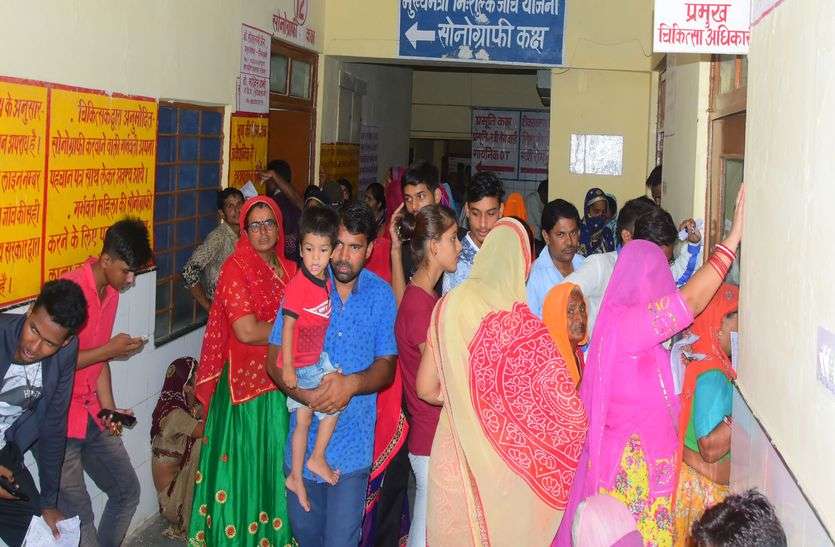 Cough colds spread in children बच्चों में फैलने लगा खांसी जुकाम का वायरल