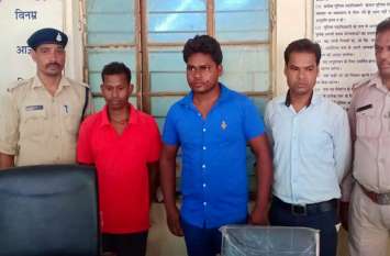 Three accused of robbery arrested फाइनेंसकर्मी से सवा दो लाख रुपए की लूट के तीन आरोपी को पुलिस ने किया गिरफ्तार, एक अभी भी फरार