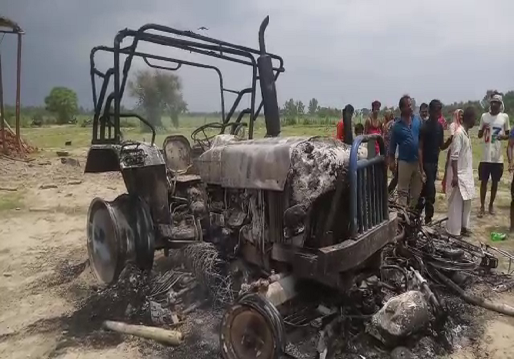 clash between two groups for land dispute, Pistol sieve from police