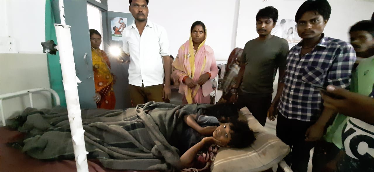 Lightning पढ़े, आकाशीय बिजली की चपेट में आने से छह घायल