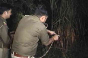 up police arrested rewarded Badmash after encounter in Mathura Encounter: पुलिस और बदमाशों की मुठभेड़, इनामी बदमाश पुलिस की गिरफ्त में...
