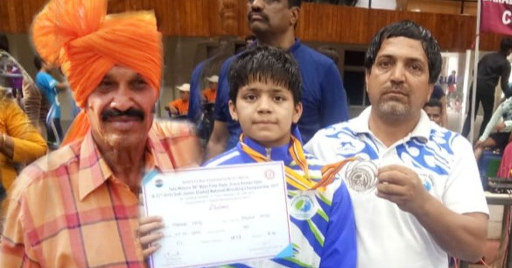woman wrestler Maduri Jaghdesh Patel Khandwa Full Profile पिता गरीबी में देश के लिए नहीं खेल पाया, अब बेटी करेगी देश का करेगी प्रतिनिधित्व
