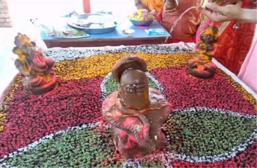 Sawan: Do Parthiv Shivling Pooja To Get Blessings Of Lord Shiv - Sawan:  सोमवार के दिन करें पार्थिव शिवलिंग की पूजा, रोग, भय और कष्टों से मिलेगी  मुक्ति | Patrika News